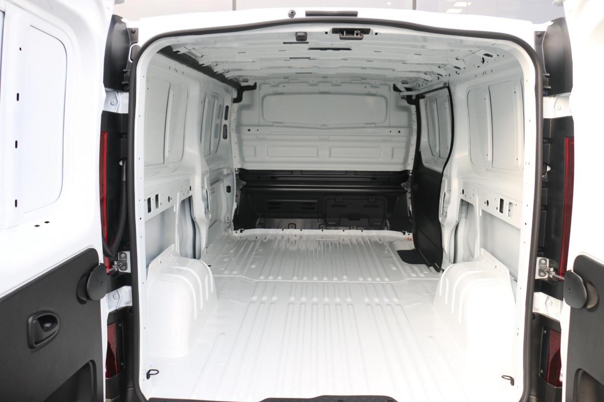 Renault Trafic - L2H1 3000 Kg 2.0 Blue dCi - 150 III FOURGON Grand Confort PHASE 3