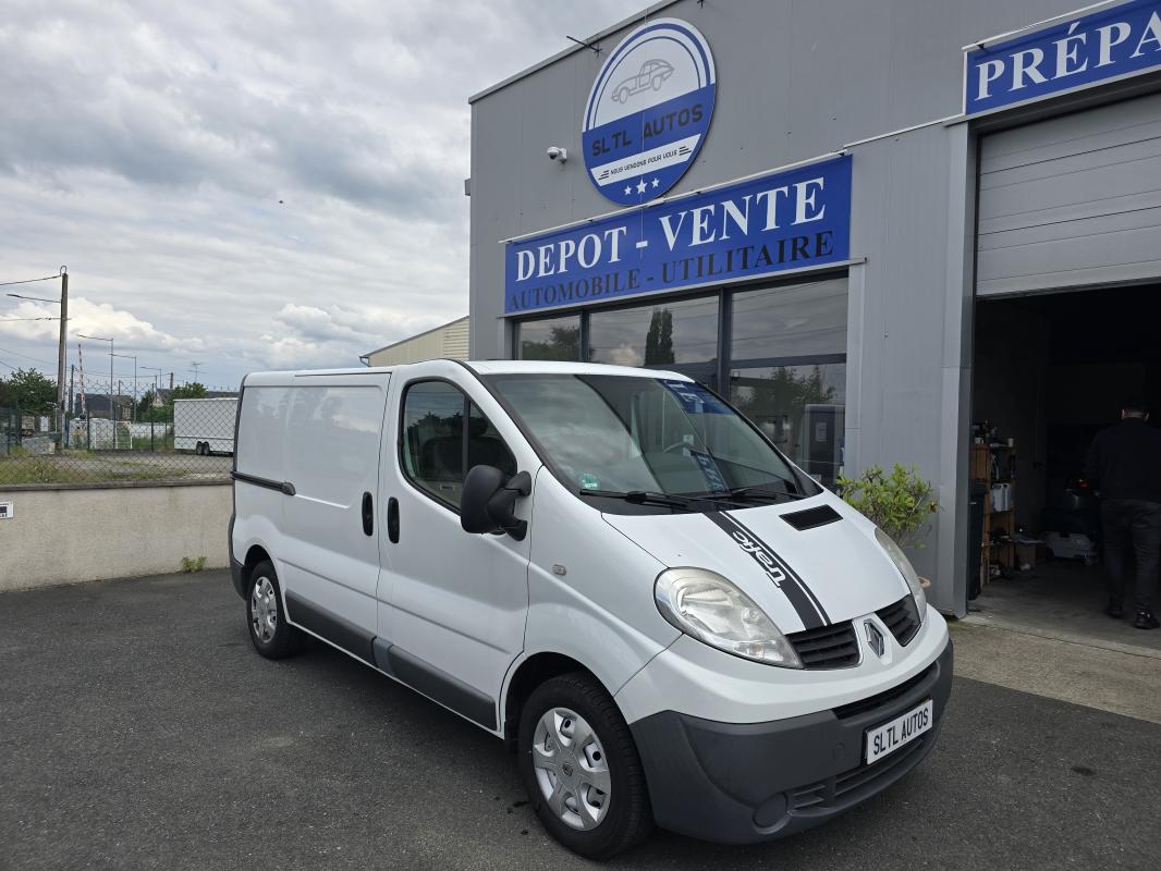 Renault Trafic 2.0L 115 CH MOTEUR À CHAINE GARANTIE / REPRISE POSSIBLE