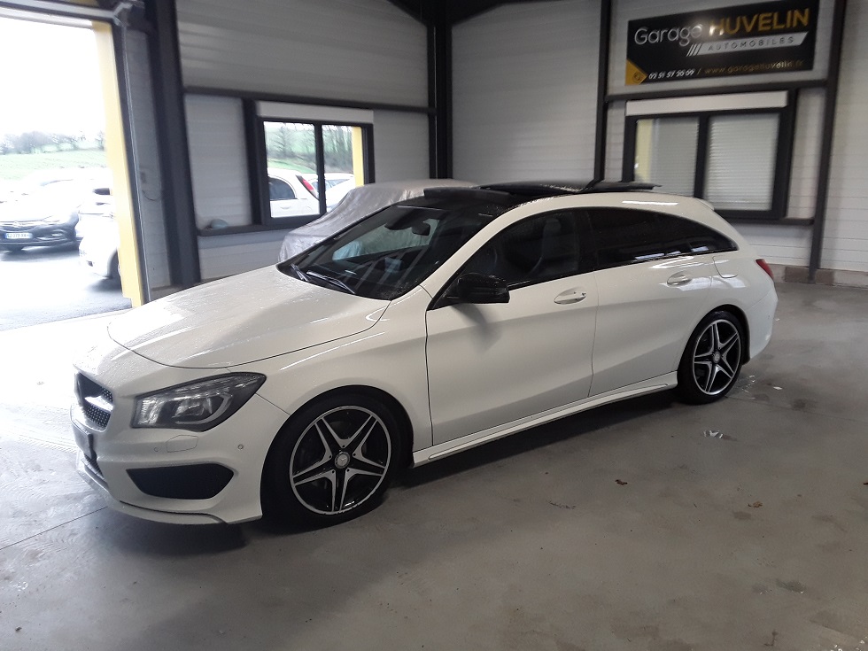 Mercedes CLA Shooting Brake 220 D 190 CV AMG-LINE BVA8